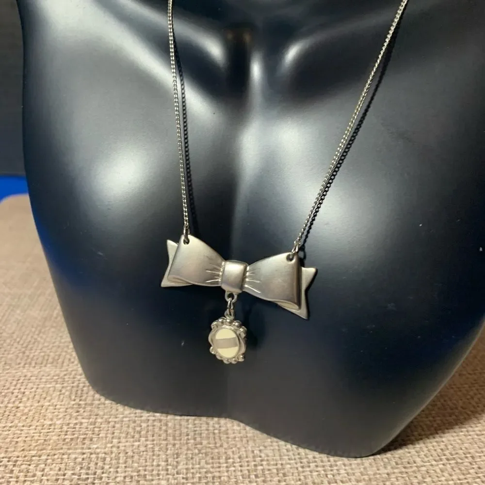 aerie silvertone 18